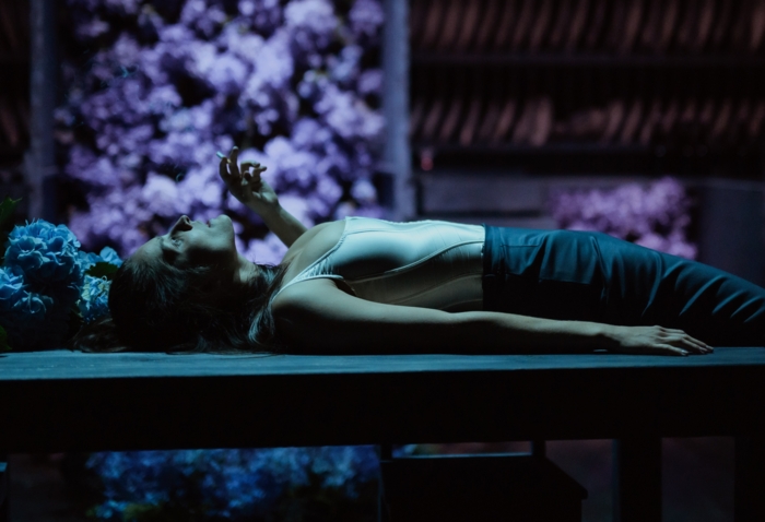 Na zdjęciu Irmina Liszkowska w spektaklu Panna Julie