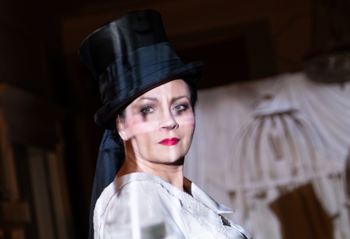 Na zdjęciu Ewa Makomaska w spektaklu Tuwim w Teatrze Polskim w Warszawie