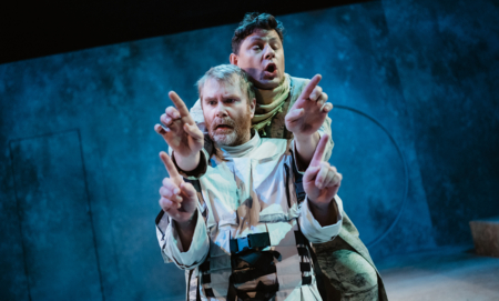 Na zdjęciu aktorzy w spektaklu Mały Książę