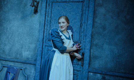 Na zdjęciu aktorzy w spektaklu Panna Julie