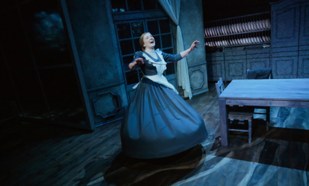 Na zdjęciu aktorzy w spektaklu Panna Julie