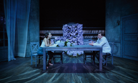 Na zdjęciu aktorzy w spektaklu Panna Julie