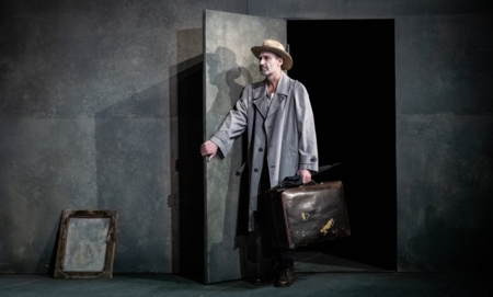 Na zdjęciu aktorzy w spektaklu Końcówka