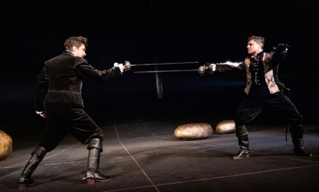 Na zdjęciu aktorzy w spektaklu Don Juan