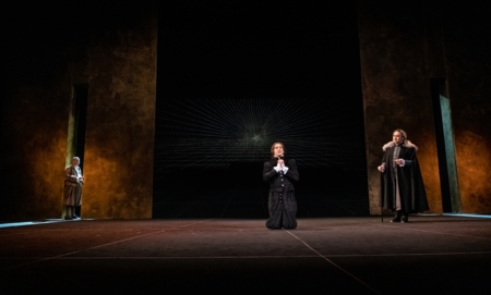 Na zdjęciu aktorzy w spektaklu Don Juan