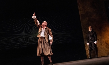 Na zdjęciu aktorzy w spektaklu Don Juan