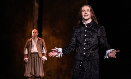 Na zdjęciu aktorzy w spektaklu Don Juan