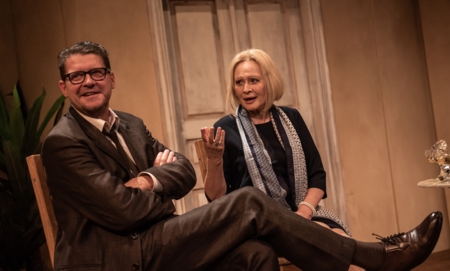 Na zdjęciu aktorzy w spektaklu Deprawator