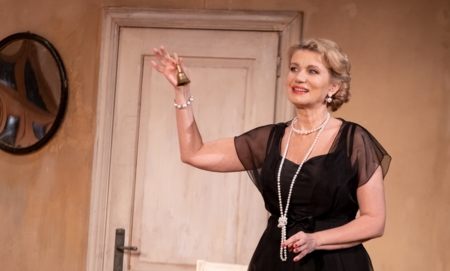 Na zdjęciu aktorzy w spektaklu Deprawator