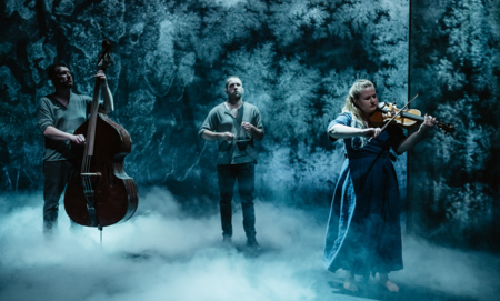 Na zdjęciu aktorzy w spektaklu Cztery pory miłości