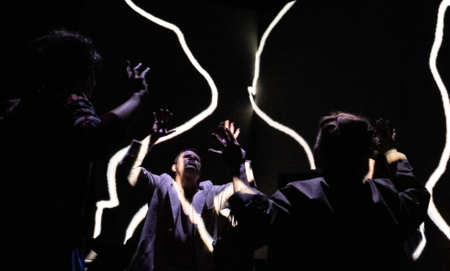 Na zdjęciu aktorzy w spektaklu Czekoladki dla Prezesa