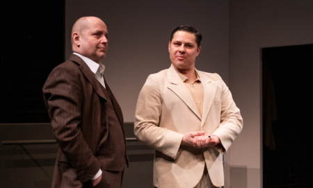 Na zdjęciu aktorzy w spektaklu Czekoladki dla Prezesa