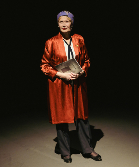 Na zdjęciu aktorki w spektaklu Czekając na dzień