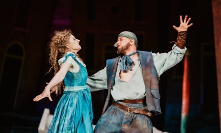 Na zdjęciu aktorzy w spektaklu Awantura w Chioggi