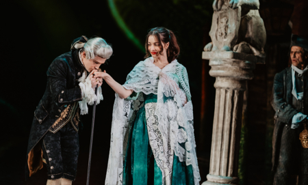 Na zdjęciu aktorzy w spektaklu Awantura w Chioggi